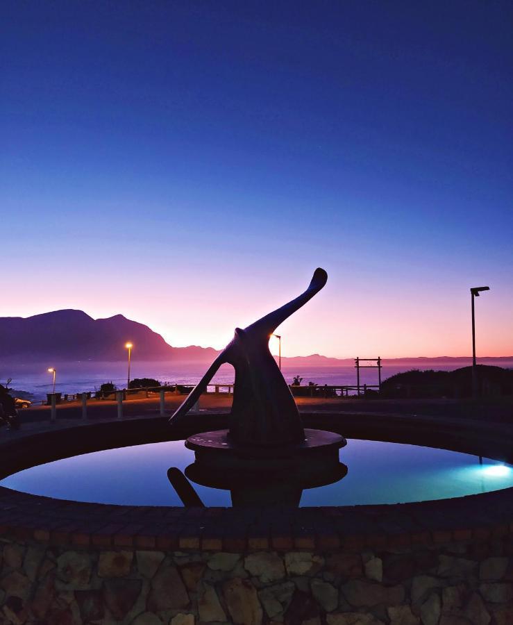 Apartment At Hermanus Waterfront Zewnętrze zdjęcie