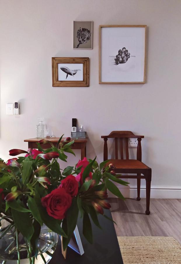 Apartment At Hermanus Waterfront Zewnętrze zdjęcie